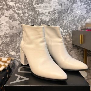 Aqua Dante White Leather Boots